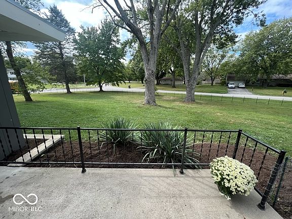 3rd image of 6805 Twin Brooks Dr