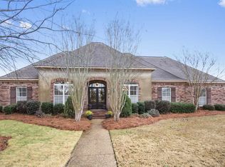 409 Edgewood Xing, Brandon, MS 39042