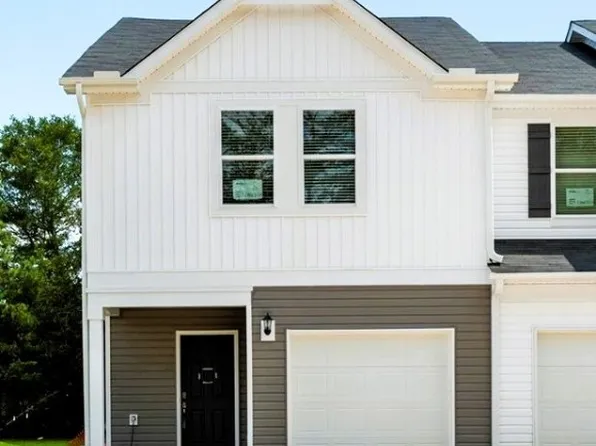 827 Ernest Ln, Lyman, SC 29365