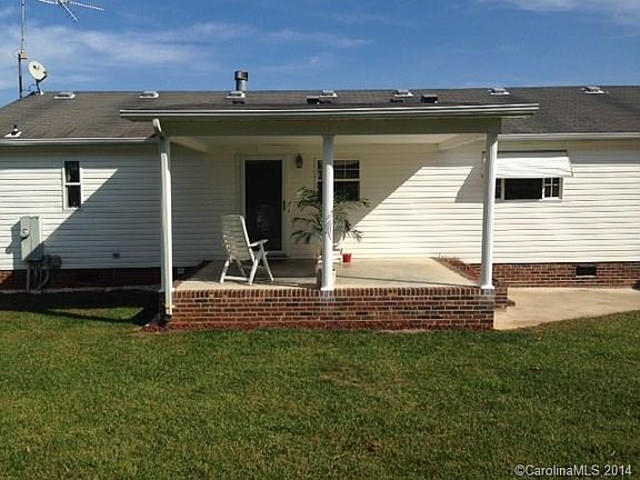3rd image of 5985 Hickory Lincolnton Hwy