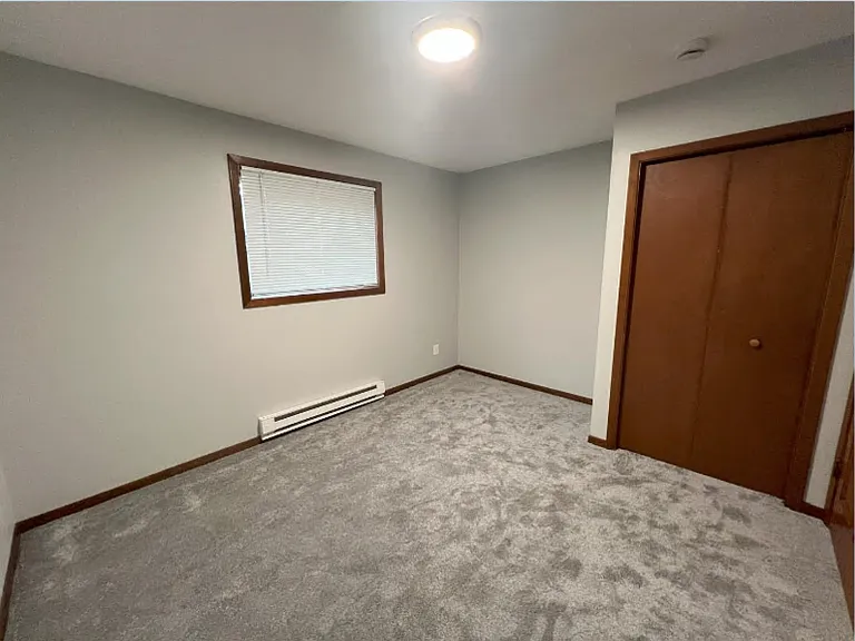 2 S Wickham Ct #1 — Photo 13