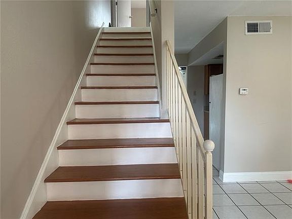 3rd image of 235 W Esplanade Ave