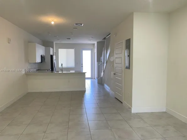 6455 NW 103rd Pl #106, Doral, FL 33178