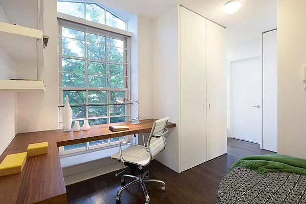 Sold by Corcoran | media 28