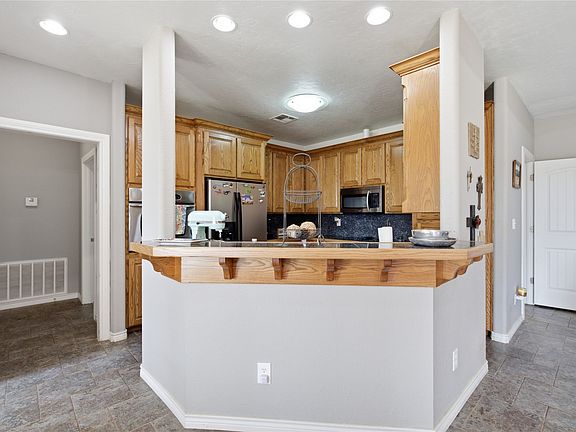 4th image of 17975 County Road 3518