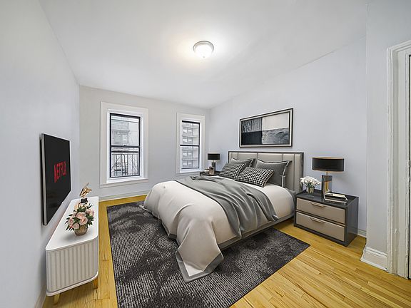 3rd image of 434 W 38th St APT 4A