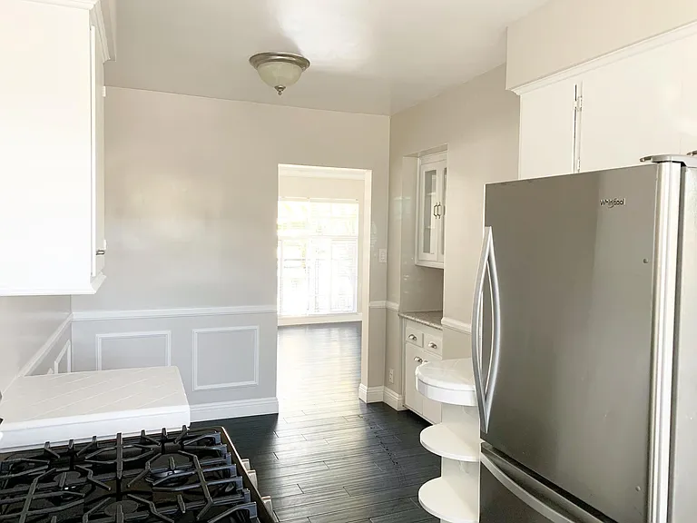 1113 N Sweetzer Ave #2 — Photo 17