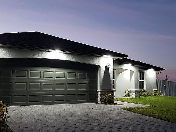 2nd image of 1112 NW 20th Pl