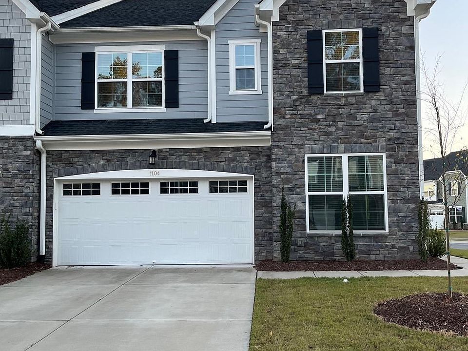 1st image of 1104 Lakebrink Dr