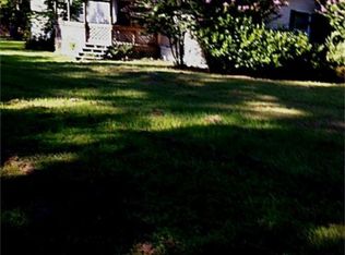 12 Saint Olive Cemetery Rd, Huntsville, TX 77320