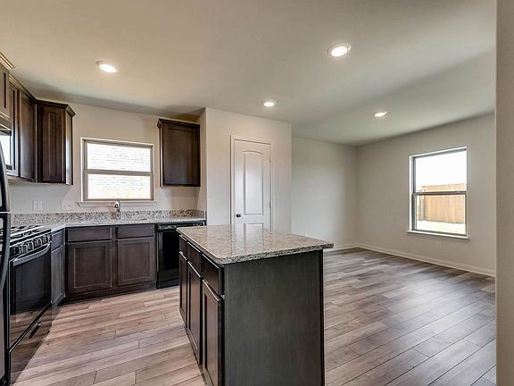 5th image of 3001 Spyglass Dr #5IE79O