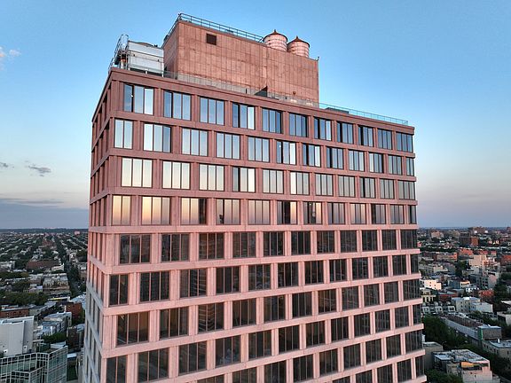 3rd image of 545 Vanderbilt Ave APT 18D