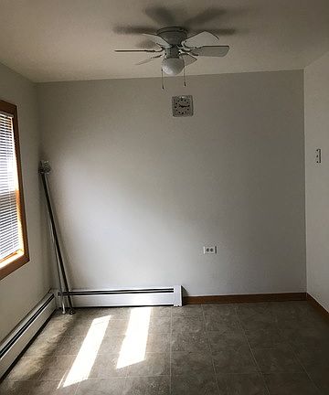 3rd image of 4027 Joliet Ave APT 4