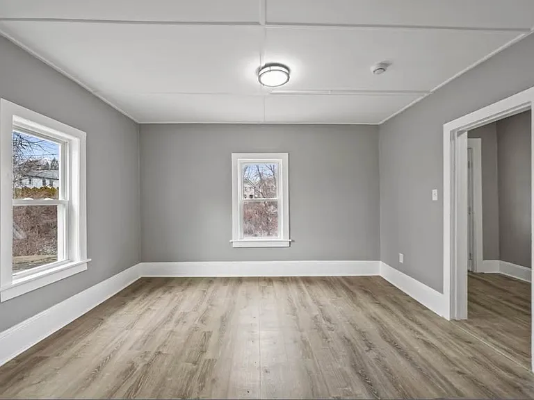 5-6 Monteleone Pl — Photo 5