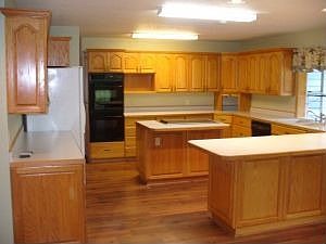 3rd image of 6606 NW Segerman Ln