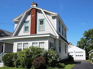 1113 Garner Ave, Schenectady, NY 12309