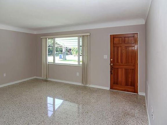 3rd image of 6147 51st Ave N