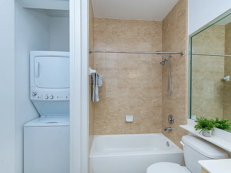 1690 SW 27th Ave #Ph 08 — Photo 27