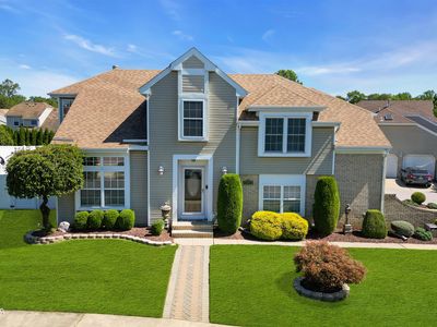 20 Pacer Lane, Freehold, NJ, 07728