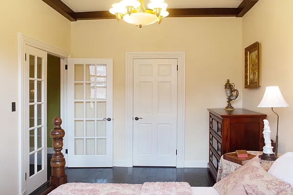 Rented by Ian Alexander Realty Group LLC | media 12