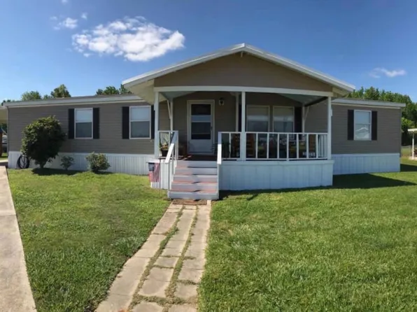 427 Charlotte Dr, Patterson, LA 70392