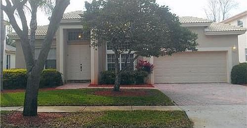 2nd image of 1568 NW 171st Ave