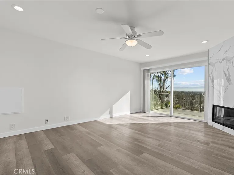 6758 Julie Ln — Photo 33