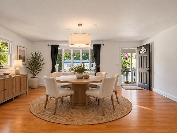 5th image of 9 Brady Avenue