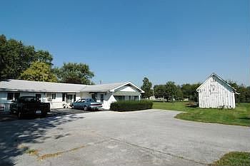 2nd image of 15022 Lima Rd
