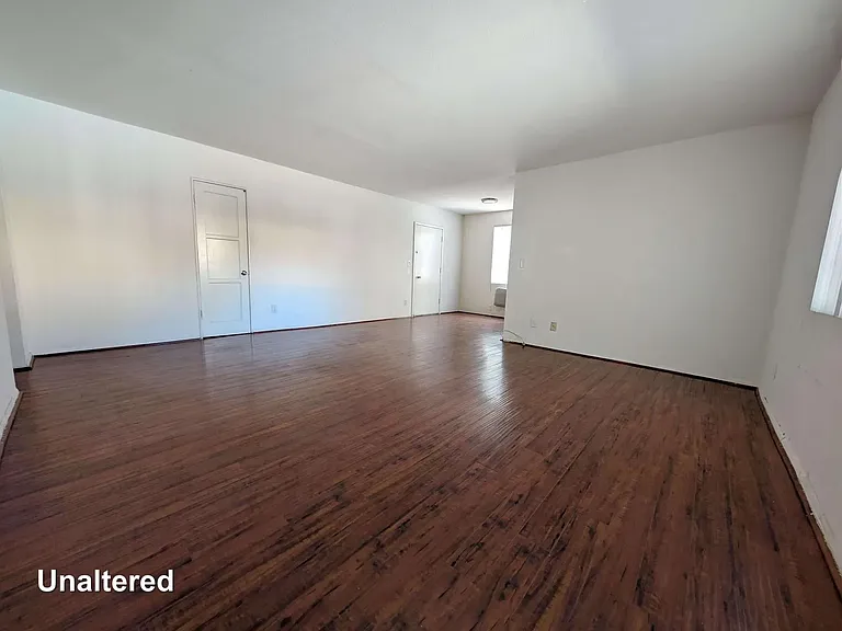 1034 N Martel Ave #1 — Photo 4