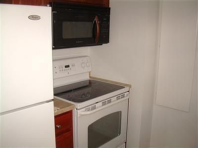 3rd image of 5051 Ashview Ct