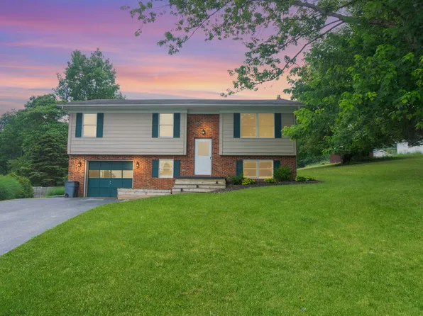 180 Longview Estates Rd, Maxwelton, WV 24957