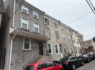 214 Grape St, Philadelphia, PA 19128