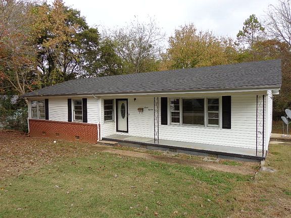 2nd image of 713 Williams St