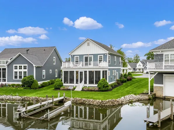 9481 Vista Point Dr, Thornville, OH 43076