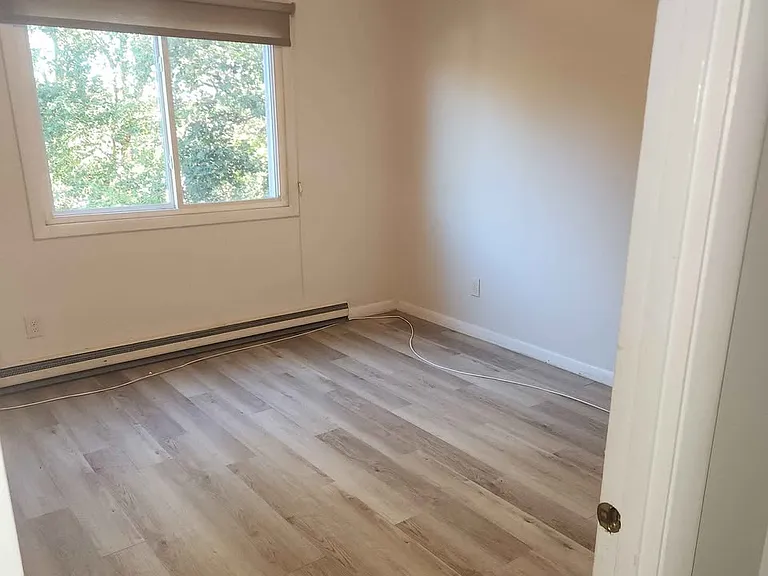 60 Bethel St #B2 — Photo 3