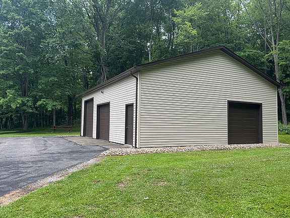 4th image of 680 N Stone Base Rd