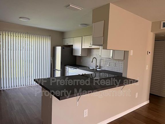 4th image of 4613 Skyline Blvd Unit 2