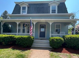 48 Bank St #A, North Attleboro, MA 02760