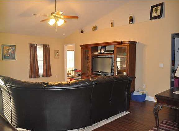 5th image of 1903 Bay Pine Cir