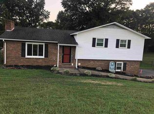 1235 Springdale Rd, Cowpens, SC 29330