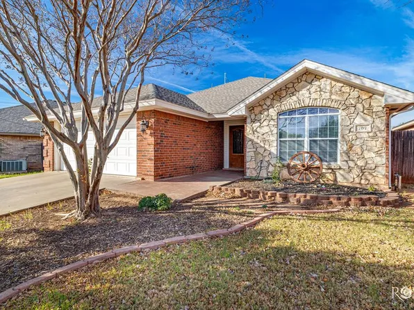 707 Durham Ct, San Angelo, TX 76901