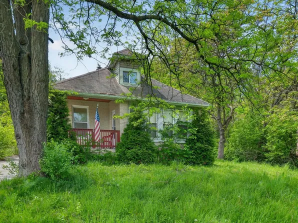 476 E 23rd St, Chicago Heights, IL 60411