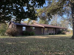 12740 E State Highway 33, Newton, IL 62448