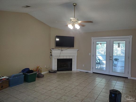 4th image of 7402 Saint James Pl