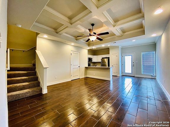 3rd image of 6302 Melanzane Ave #102
