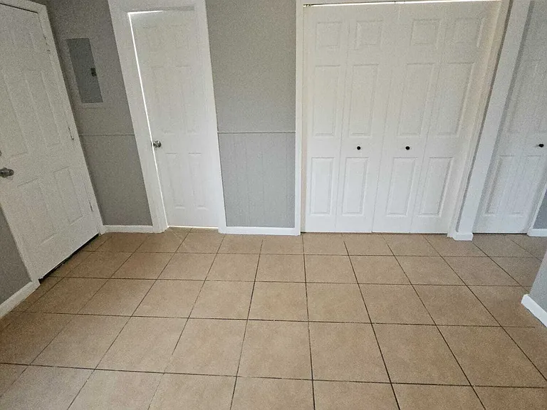 619 Root Rd — Photo 3