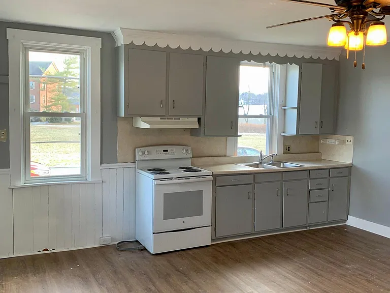 3550 Marietta Ave — Photo 6