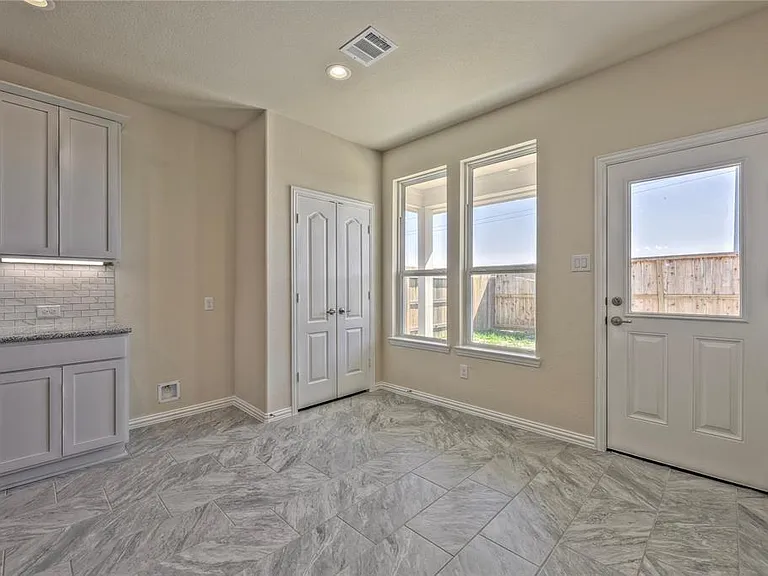 13201 Dancing Reed Dr — Photo 8