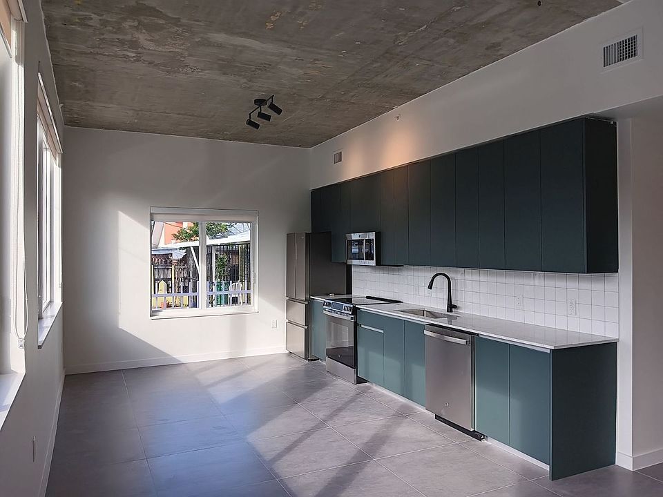 1st image of 315 NW 32nd St #201
